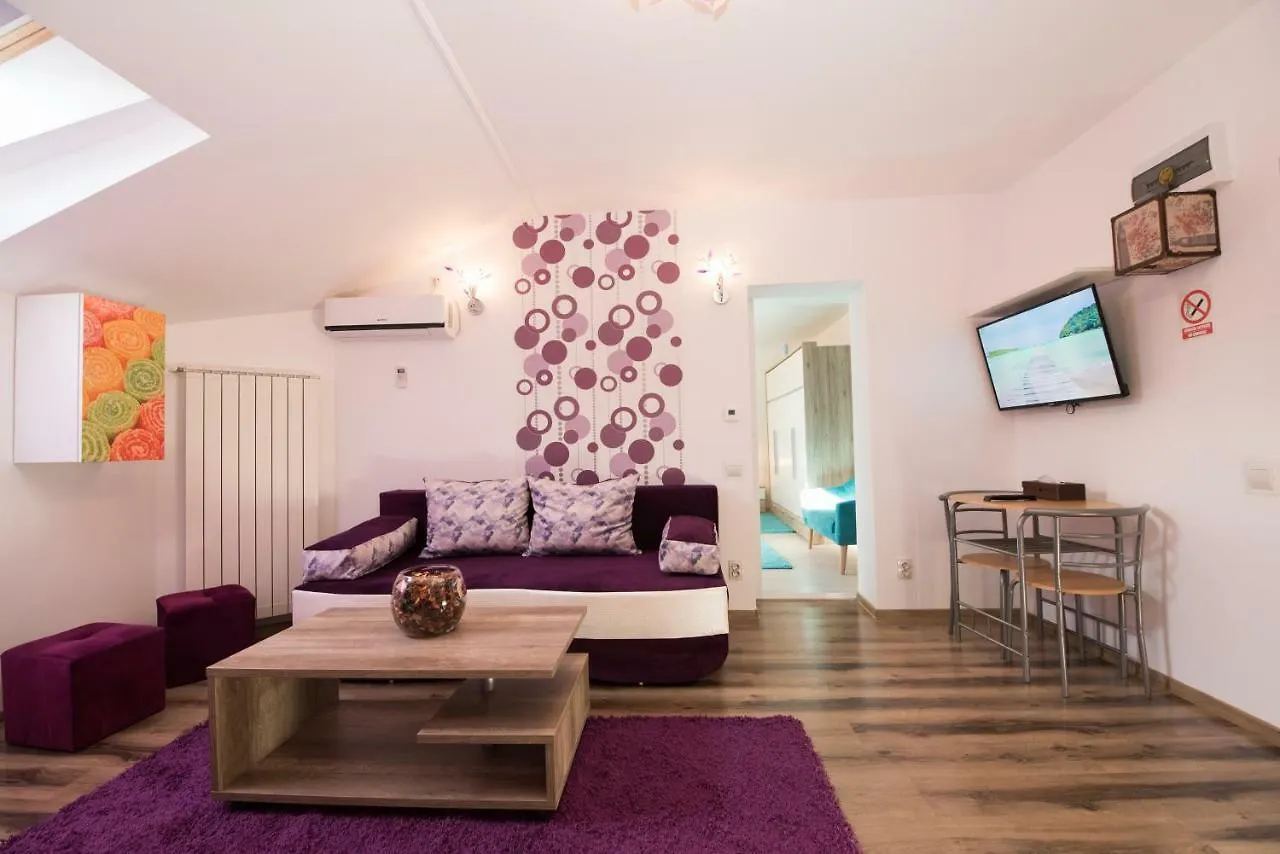 Queen Holiday Apartment Bucureşti România