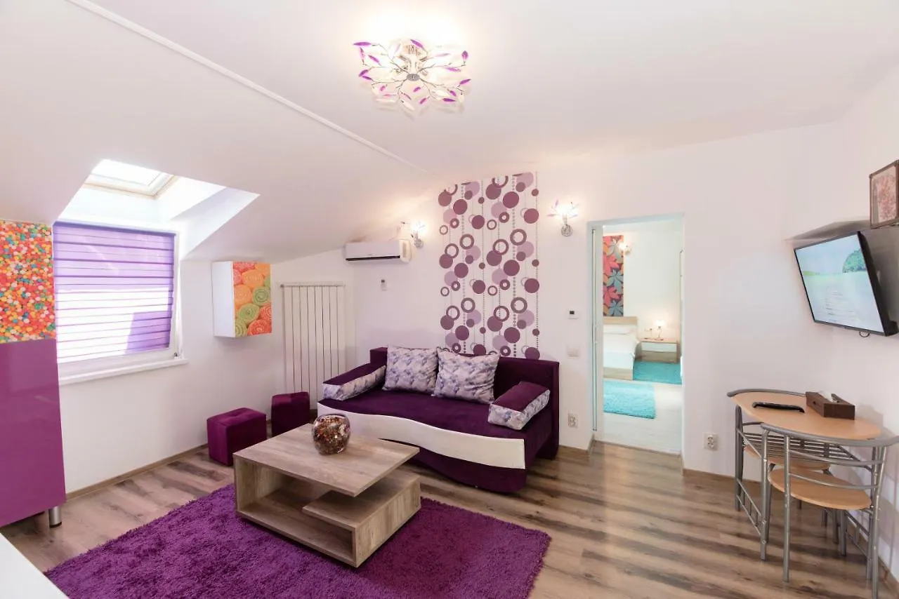 Queen Holiday Apartment Bucureşti